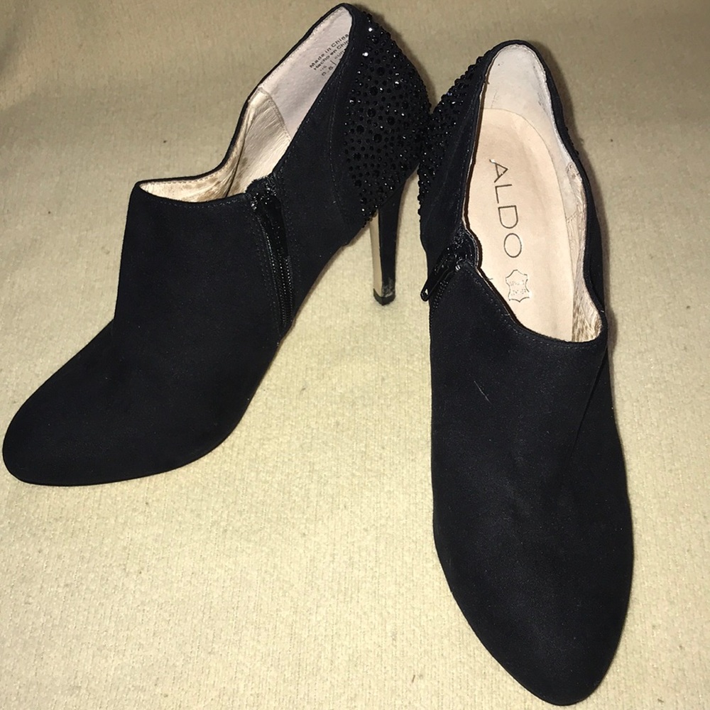 Aldo black rhinestones booties